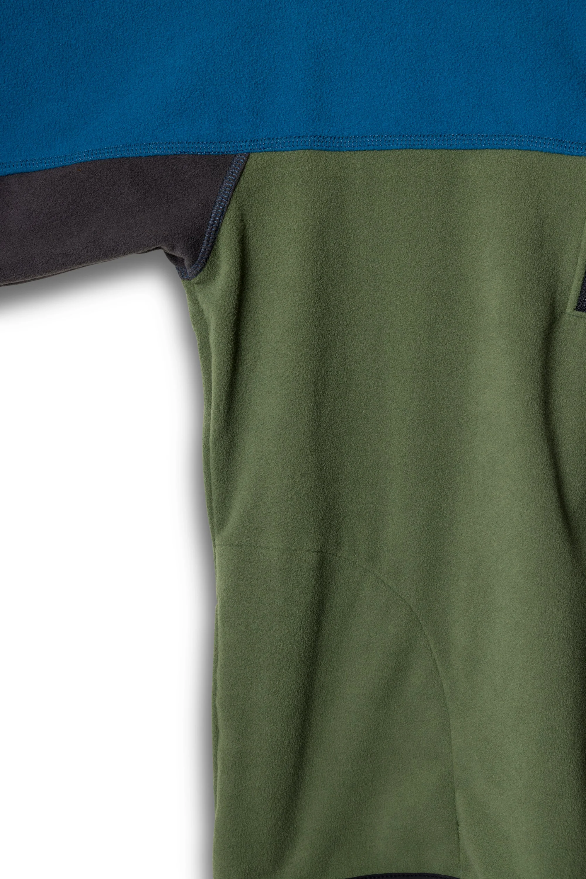 Fleece Throwshirt - Image 11