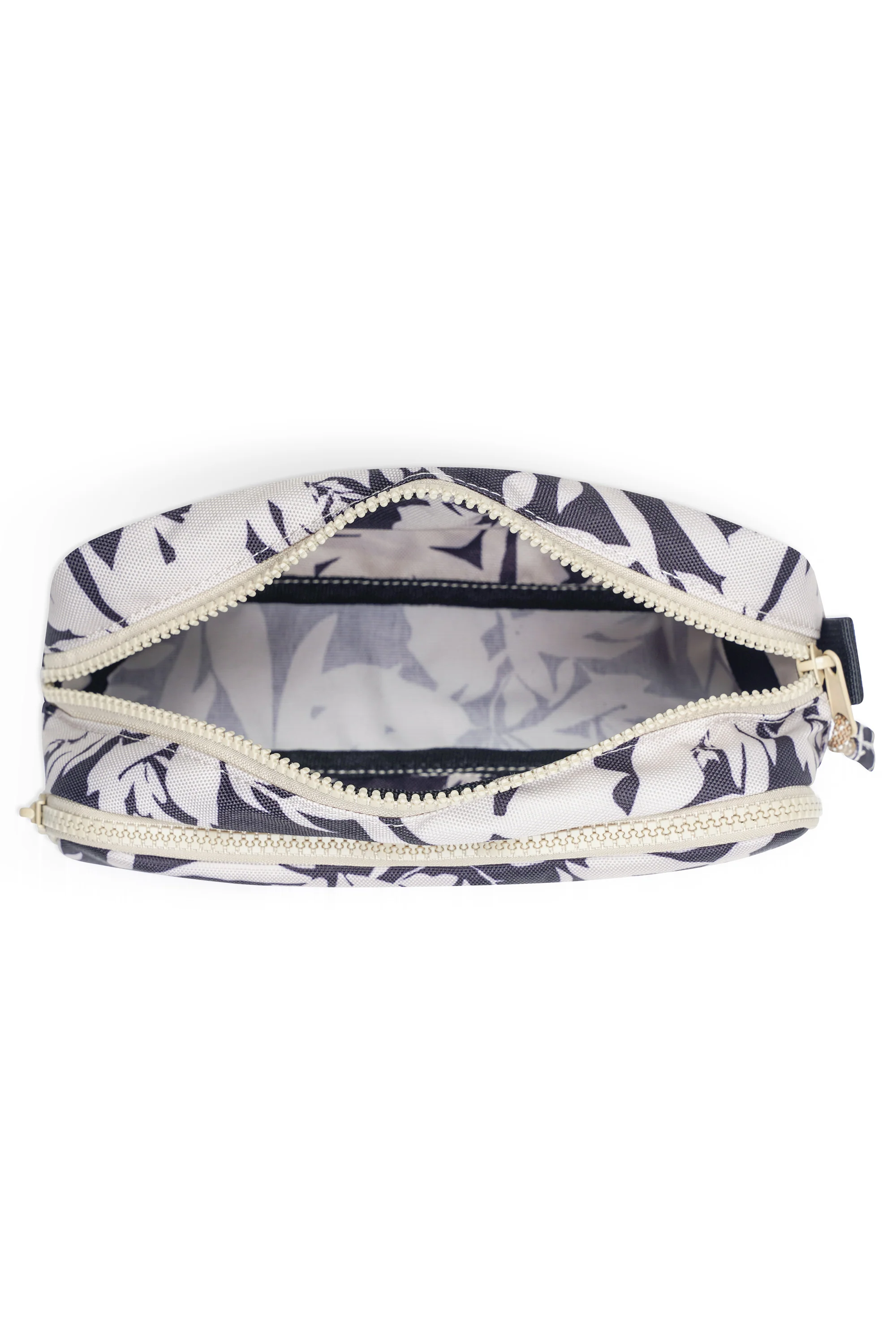 Out Pouch - Image 31