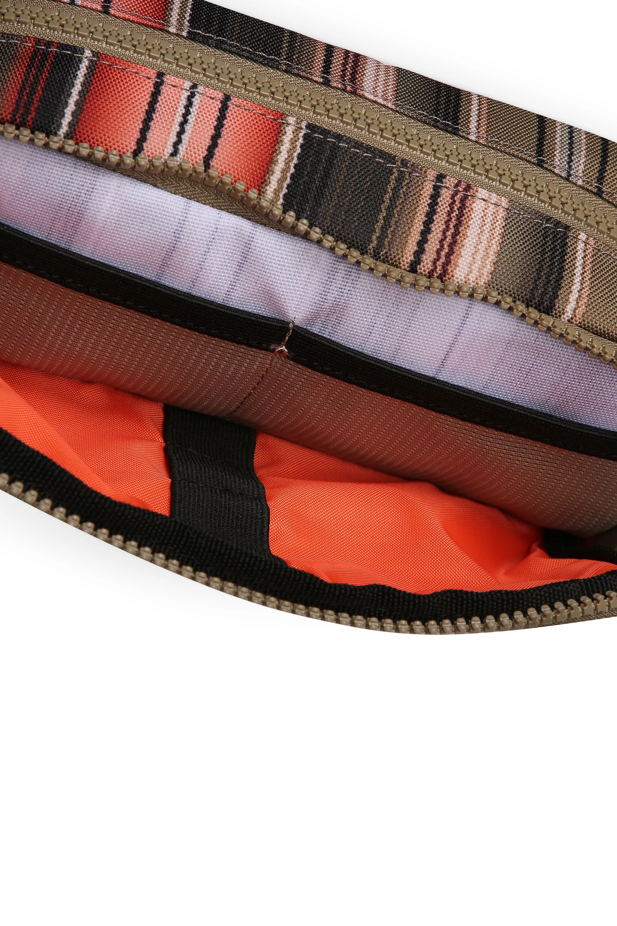 Out Pouch - Image 8